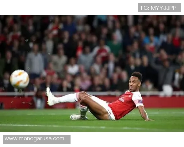 奥巴梅扬欧联杯大放异彩四球狂欢助球队晋级新篇章